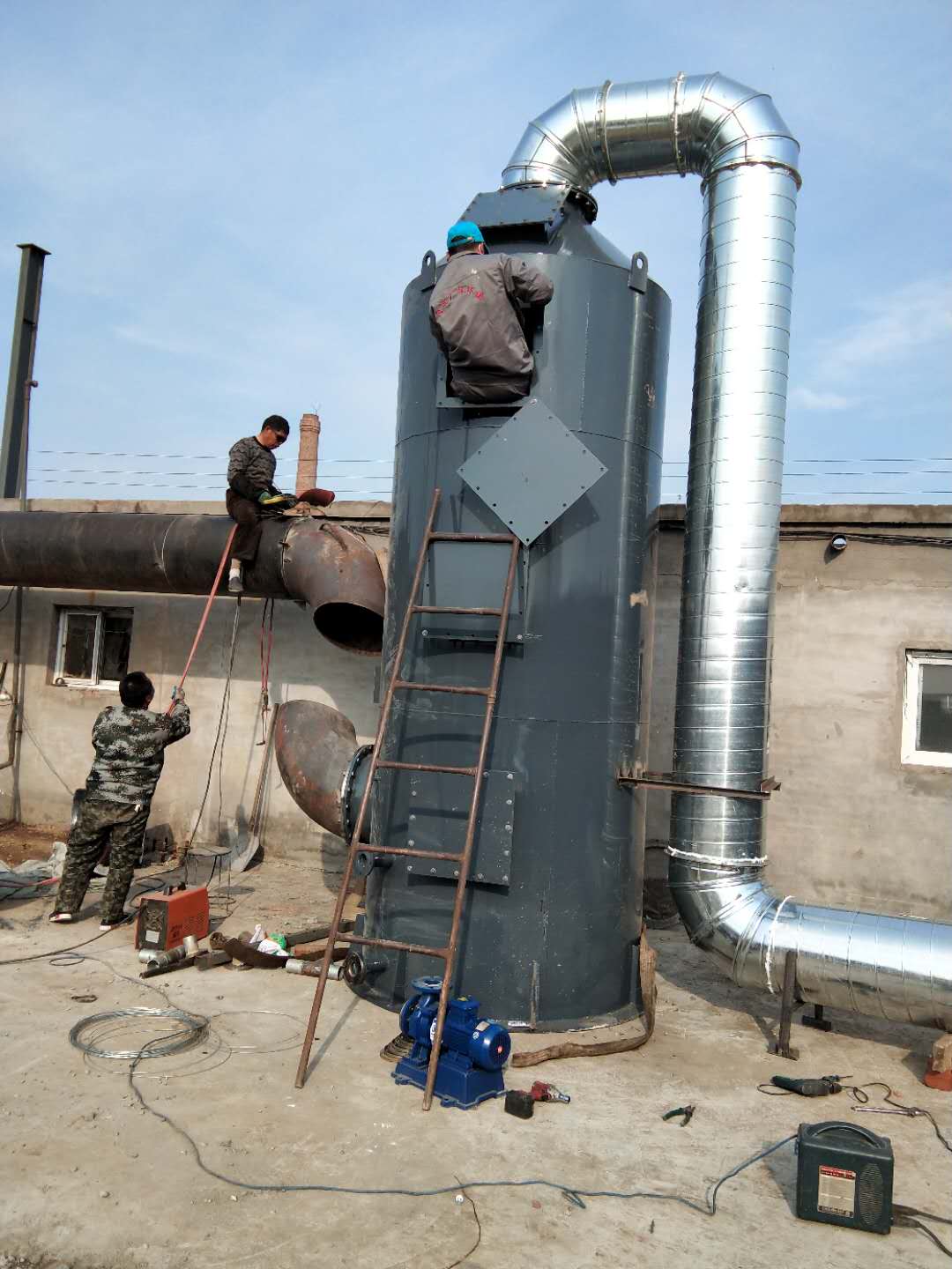 五金廠廢氣噴淋有用嗎？堿式噴淋塔怎么樣