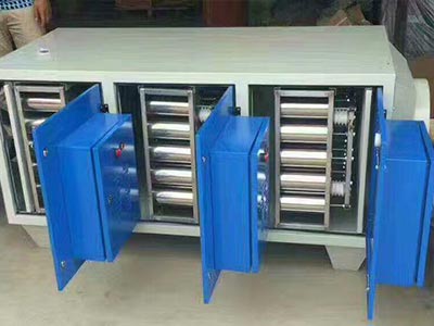 目前橡膠行業(yè)VOCs的處理方法有低溫等離子技術(shù)、吸附-回收技術(shù)、冷凝-消泡-催化氧化法、熱氧化技術(shù)、沸石輪吸附濃縮- rto協(xié)同技術(shù)、低溫等離子-光催化協(xié)同技術(shù)等。